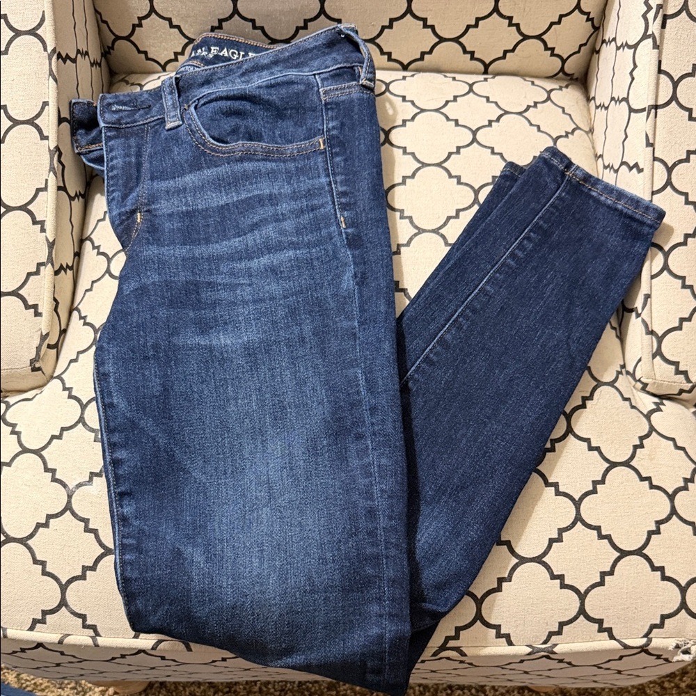 American Eagle Outfitters Women's Dark Blue Skinny Jeans